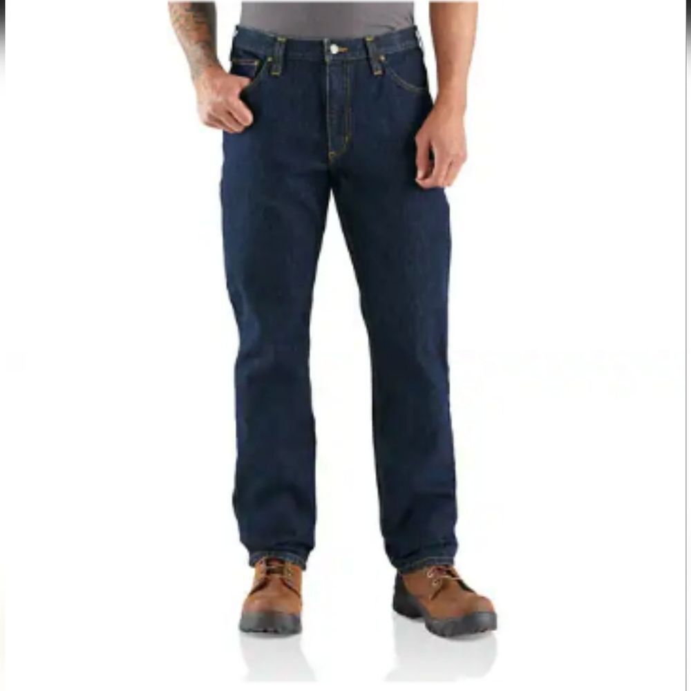 Like new Carhartt blue denim cotton relaxed fit jeans, durable workwear 32/32